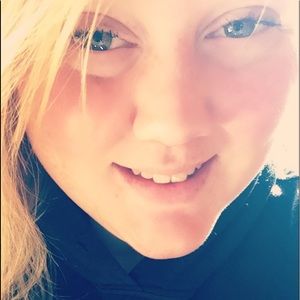 Meet your Posher, Natasha